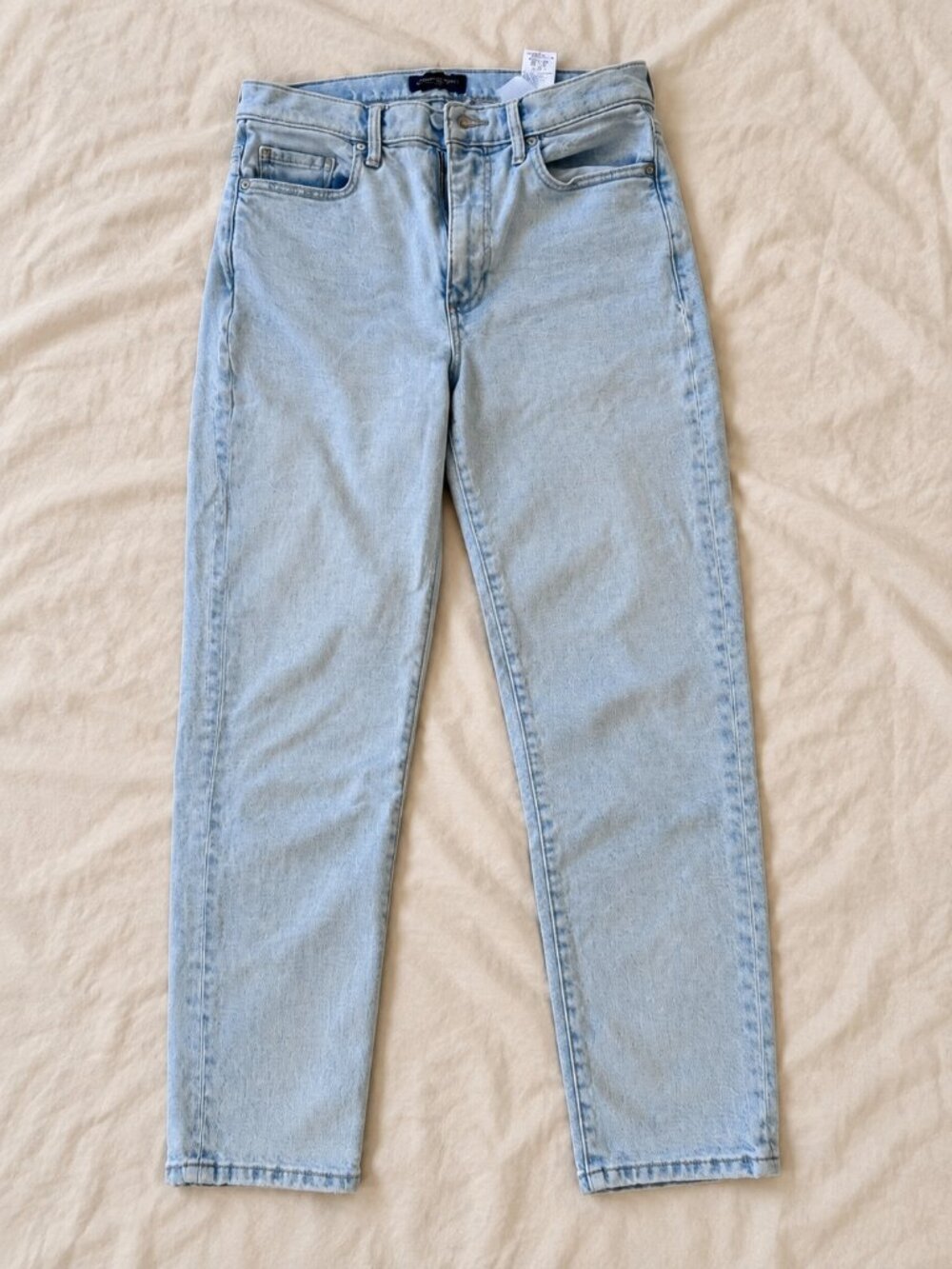 Banana Republic Light Wash Mid-Rise Straight Jeans – Size 27
